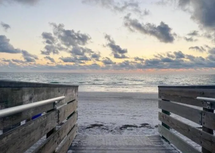 Apartment Sunview 3 2mins To Beachpool! *