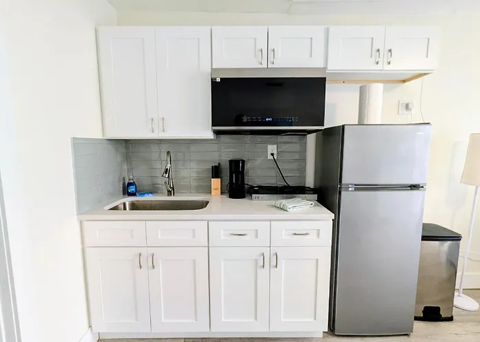 Sunview 3 2mins To Beachpool! * Clearwater Beach