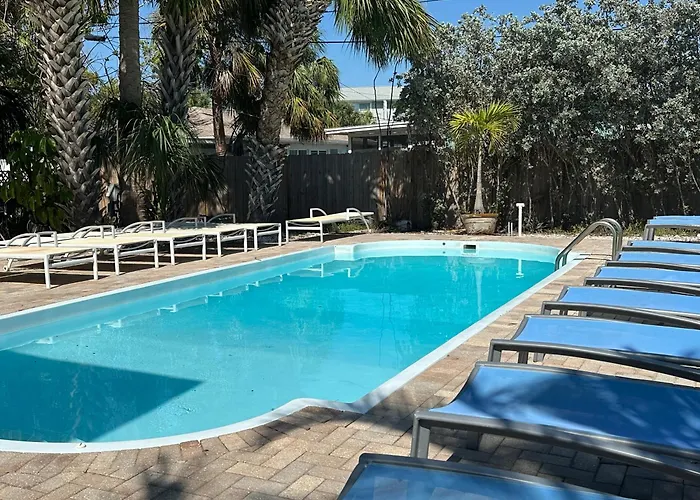 Sunview 3 2mins To Beachpool!